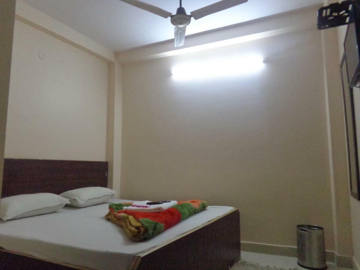 Delhi Inn,Walk In Nizamuddin Railway Station Nueva Delhi Exterior foto